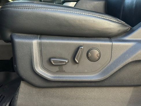 Used 2021 Ford F250 Lariat w/ Lariat Value Package image 10