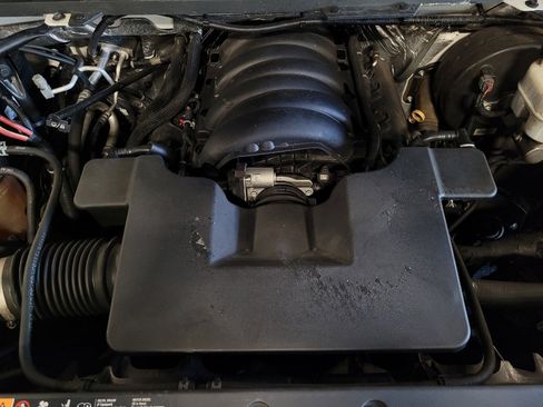 Used 2017 Chevrolet Silverado 1500 LT w/ All Star Edition RWD image 30