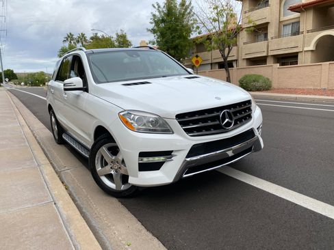 Used 2015 Mercedes-Benz ML 350 2WD w/ Premium 1 Package image 8