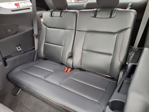 Used 2025 Ford Explorer ST-Line image 20