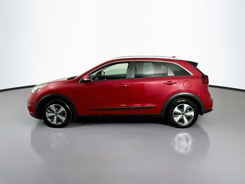Used 2017 Kia Niro EX FWD image 5