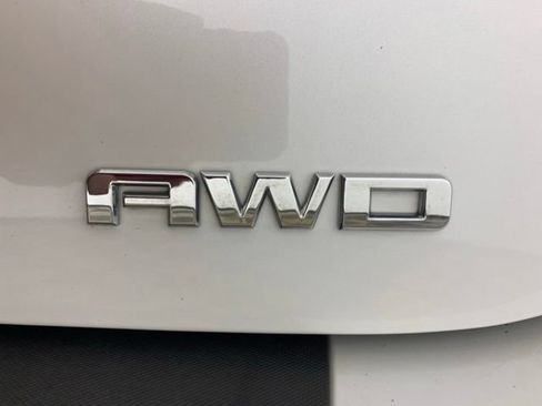 Used 2017 GMC Terrain SLT w/ Driver Alert Package I AWD/4WD image 37