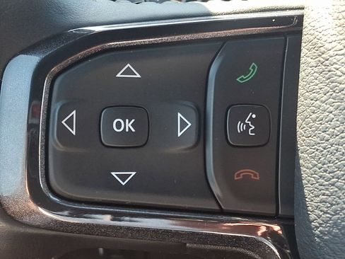 Used 2022 RAM 1500 Big Horn w/ Built-to-serve Edition image 20