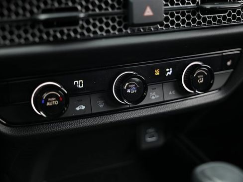 Used 2024 Honda HR-V Sport image 39