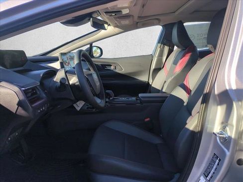 New 2026 Toyota Prius Plug-In Hybrid image 4