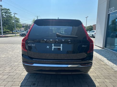 Used 2023 Volvo XC90 B6 Plus w/ Protection Package AWD/4WD image 29