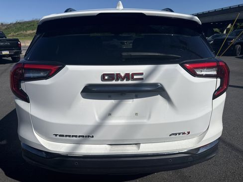 Used 2024 GMC Terrain AT4 w/ Tech Package AWD/4WD image 4