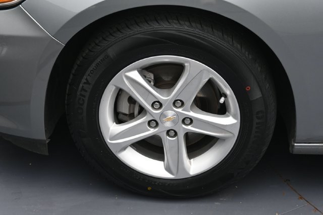 Used 2024 Chevrolet Malibu LT FWD image 7