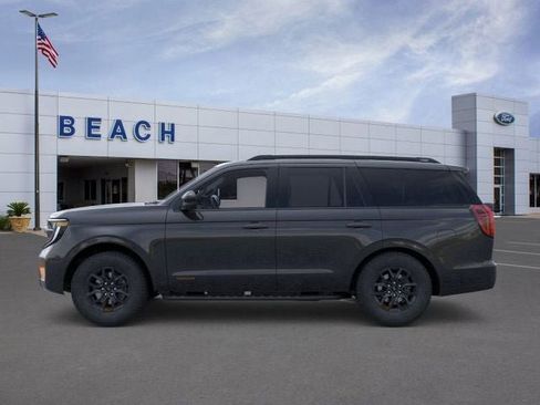 New 2026 Ford Expedition Tremor image 4