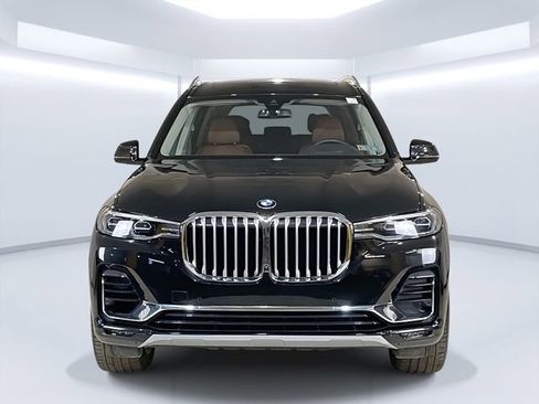 Used 2022 BMW X7 xDrive40i w/ Premium Package image 10