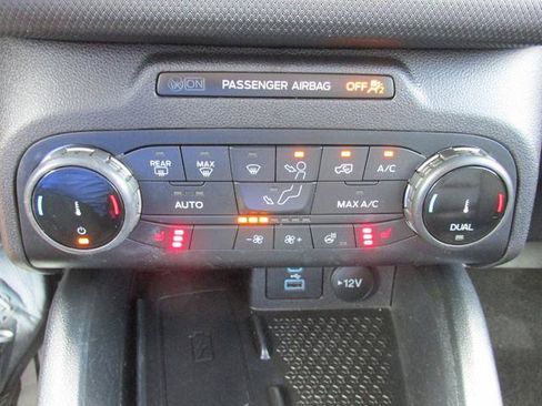 Used 2022 Ford Bronco Sport Outer Banks w/ Tech Package AWD/4WD image 13