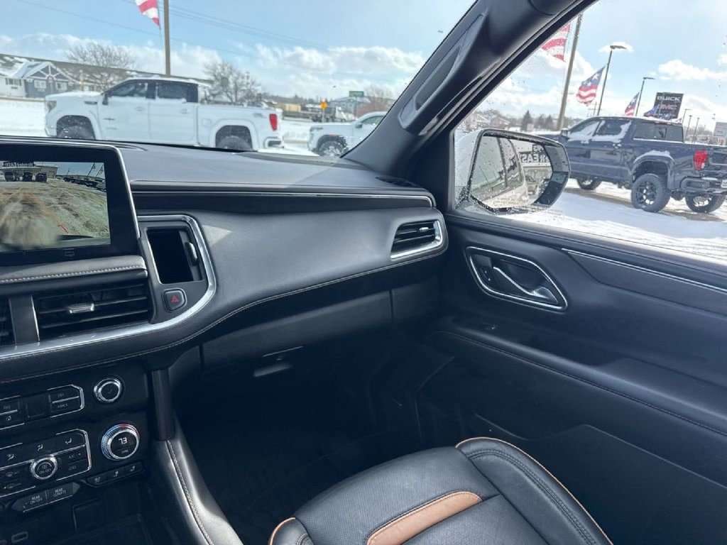 Used 2024 GMC Yukon AT4 AWD/4WD image 51