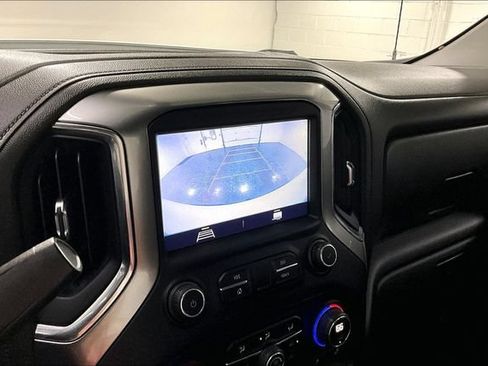 Used 2020 Chevrolet Silverado 1500 LT Trail Boss w/ Convenience Package AWD/4WD image 15