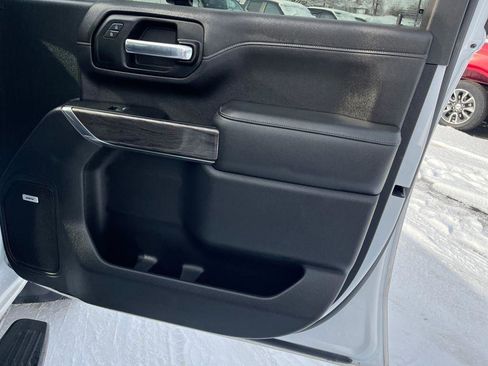 Used 2020 Chevrolet Silverado 2500 LTZ w/ LTZ Premium Package image 23