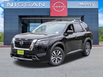 New 2025 Nissan Pathfinder SL