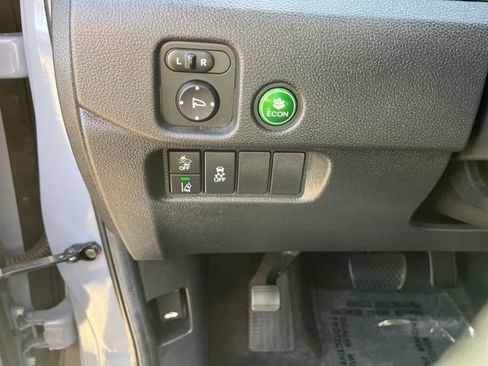 Certified 2022 Honda Pilot TrailSport image 23