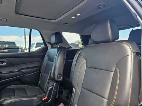 Used 2021 Chevrolet Traverse Premier w/ Redline Edition AWD/4WD image 19