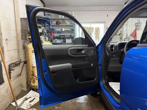 Used 2025 Ford Bronco Sport Badlands w/ Badlands Tech Package image 12