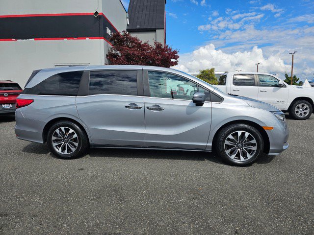 Used 2024 Honda Odyssey EX-L image 2
