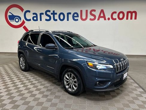 Used 2020 Jeep Cherokee Latitude Plus w/ Comfort/Convenience Group FWD image 1