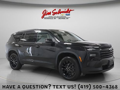 Used 2024 Chevrolet Traverse LT w/ Midnight/Sport Edition AWD/4WD image 1