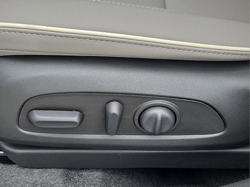New 2026 Buick Envista Sport Touring FWD image 14