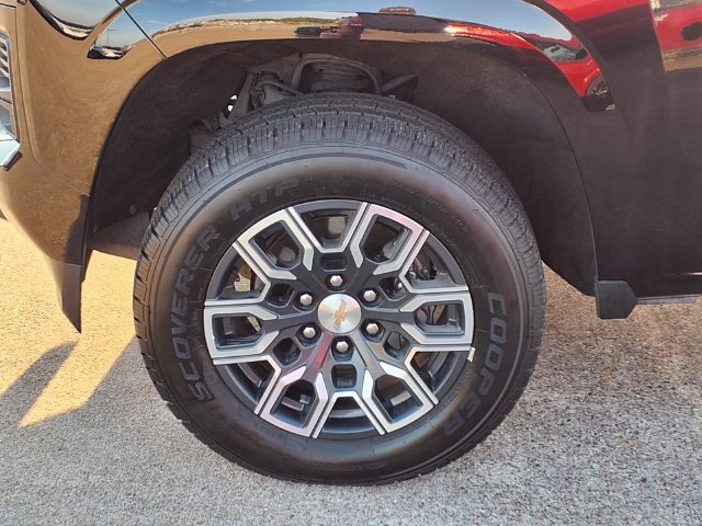 Used 2023 Chevrolet Colorado LT w/ LT Convenience Package III RWD image 4