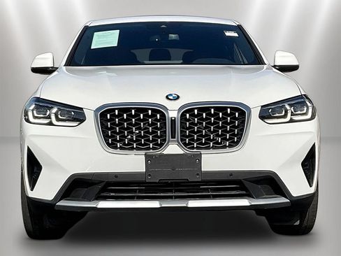 Used 2023 BMW X4 xDrive30i w/ Premium Package AWD/4WD image 2