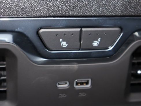 New 2026 GMC Sierra 1500 Denali w/ Denali Reserve Package image 14