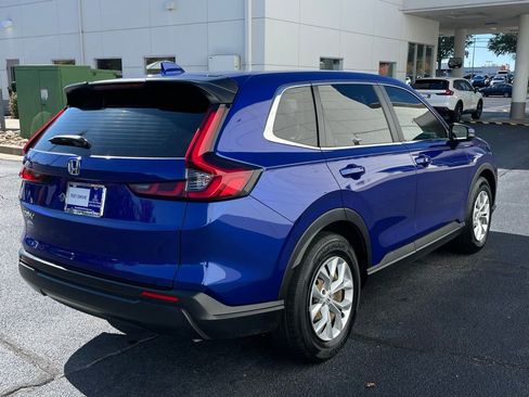 Used 2023 Honda CR-V LX image 6