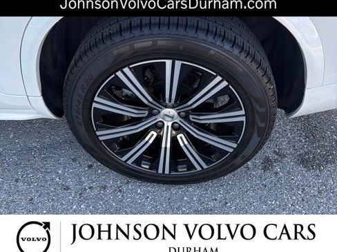 Used 2023 Volvo XC90 B5 Core w/ Protection Package Premier AWD/4WD image 5