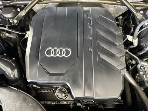 Used 2021 Audi Q5 2.0T Premium Plus w/ Premium Plus Package AWD/4WD image 39
