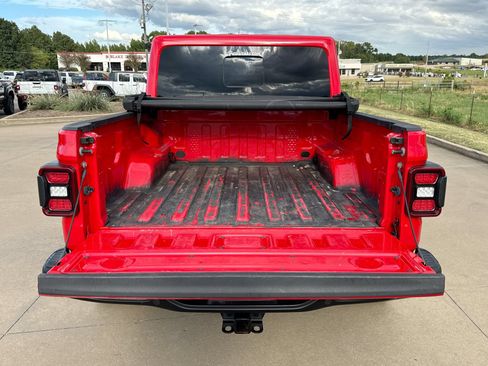 Used 2021 Jeep Gladiator Rubicon AWD/4WD image 24