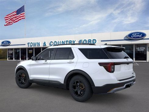 New 2026 Ford Explorer Tremor w/ Tremor Convenience Package image 9