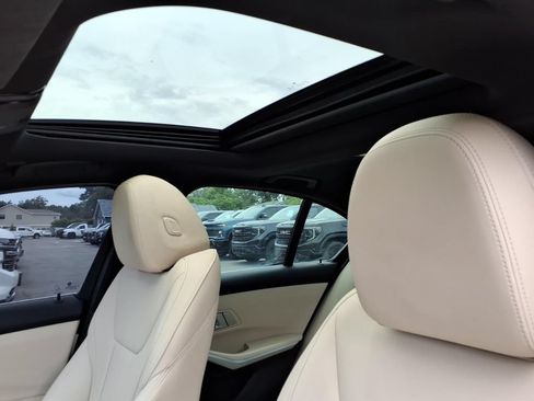 Used 2020 BMW 330i Sedan w/ Convenience Package RWD image 26