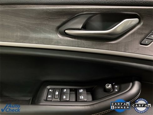 Used 2022 Jeep Grand Cherokee L Limited image 29