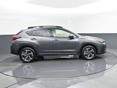 Used 2025 Subaru Crosstrek 2.0i Premium AWD/4WD image 4
