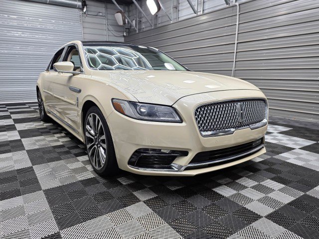 Used 2018 Lincoln Continental Select w/ Continental Climate Package FWD image 5