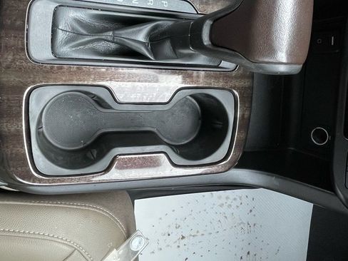 Certified 2017 GMC Canyon SLT w/ Driver Alert Package image 37