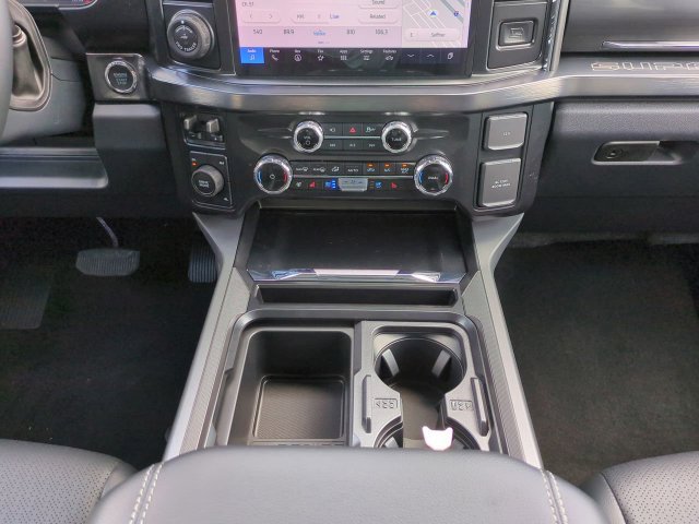 New 2026 Ford F250 Lariat w/ Black Appearance Package AWD/4WD image 18