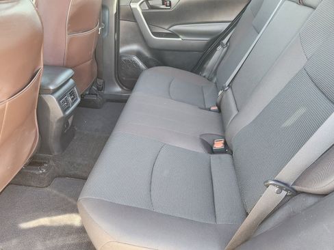 Used 2024 Toyota RAV4 LE image 34