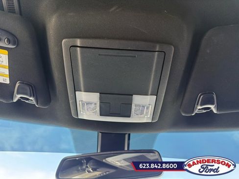 Certified 2018 Ford Explorer Limited w/ Ford Safe & Smart Package image 21