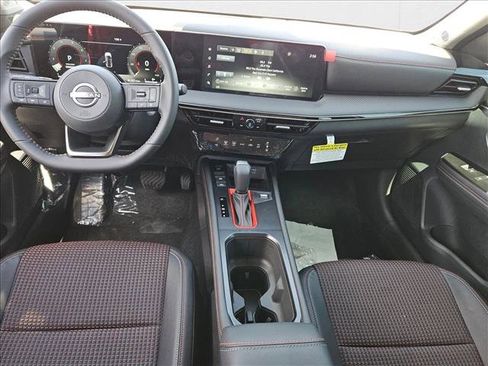 New 2025 Nissan Kicks SR w/ Interior Electronics Package image 11