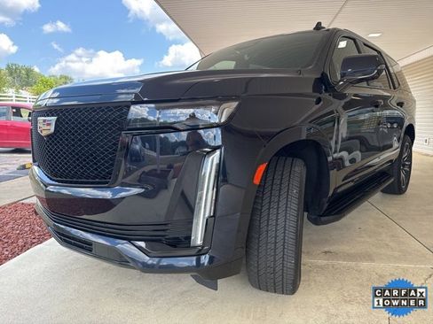 Used 2021 Cadillac Escalade Sport image 11