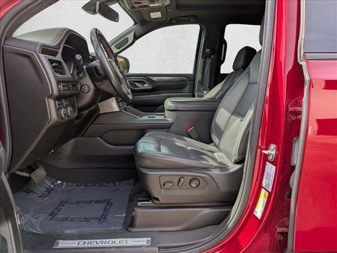 Used 2022 Chevrolet Tahoe RST w/ Luxury Package image 9