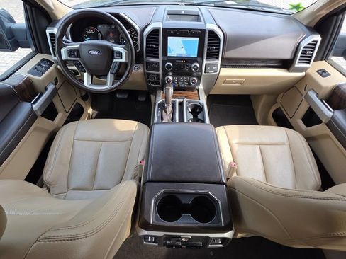 Used 2020 Ford F150 Lariat w/ Equipment Group 502A Luxury RWD image 4