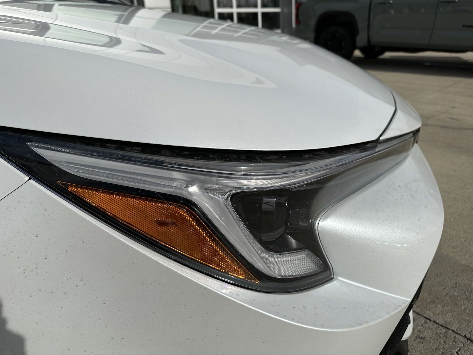 Used 2025 Toyota Corolla SE w/ SE Package FWD image 14