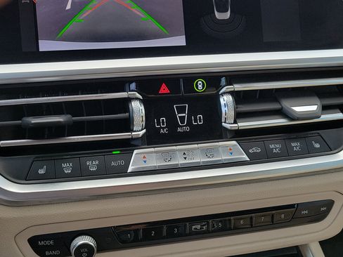 Used 2022 BMW 430i Convertible image 29