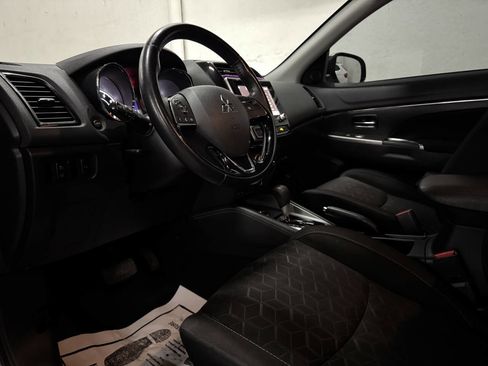 Used 2020 Mitsubishi Outlander Sport SE image 17