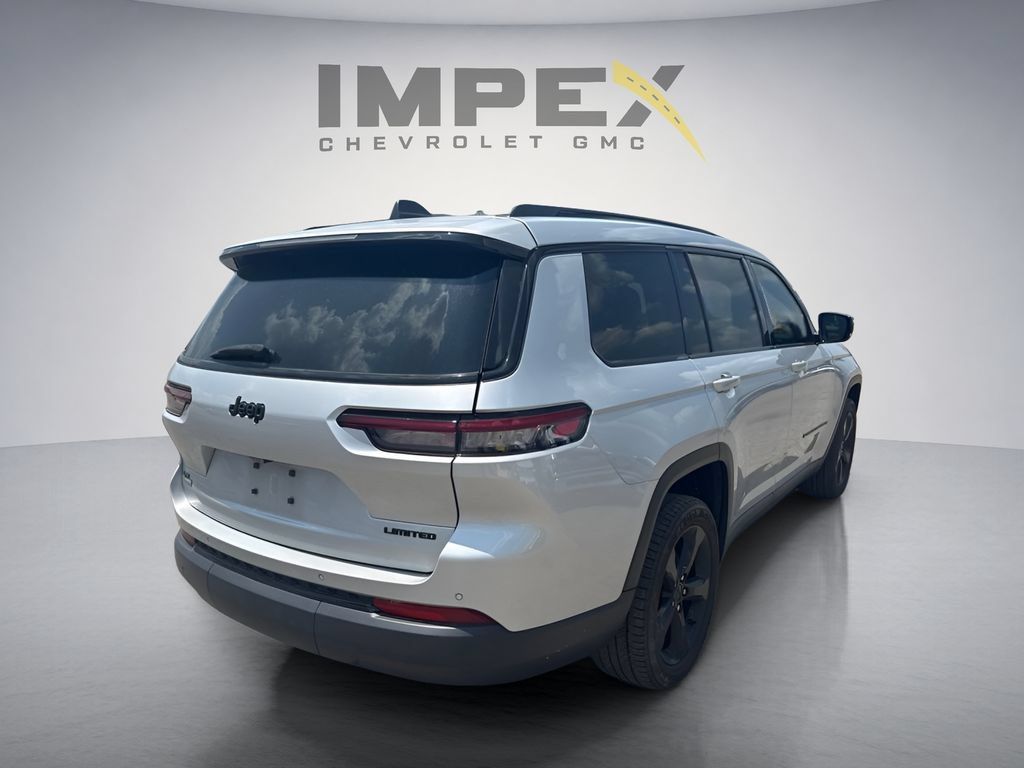 Used 2022 Jeep Grand Cherokee L Limited w/ Black Appearance Package RWD image 5
